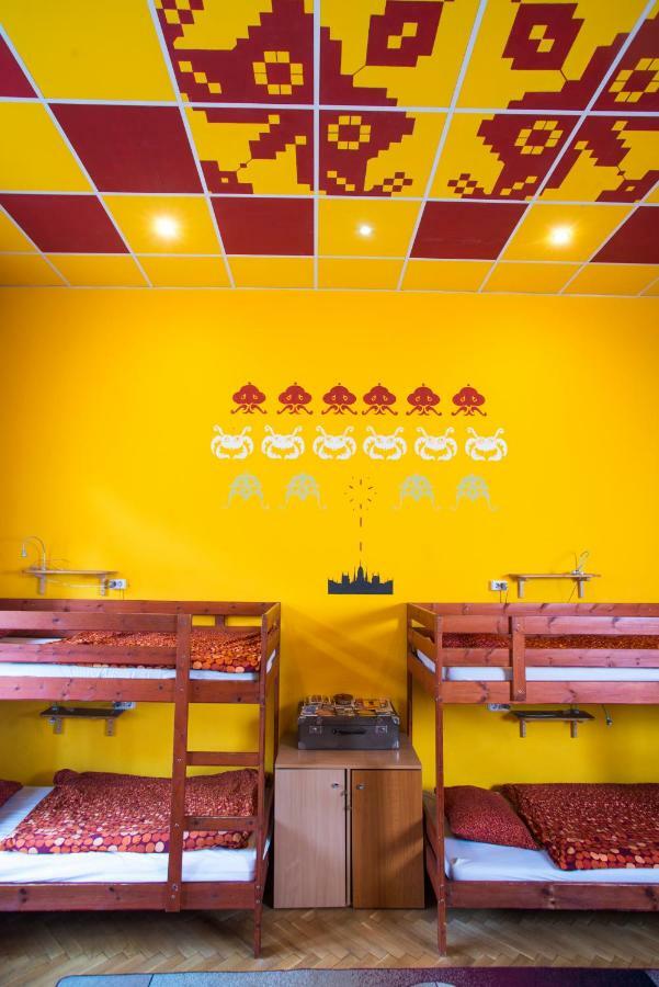 Big Fish Hostal *